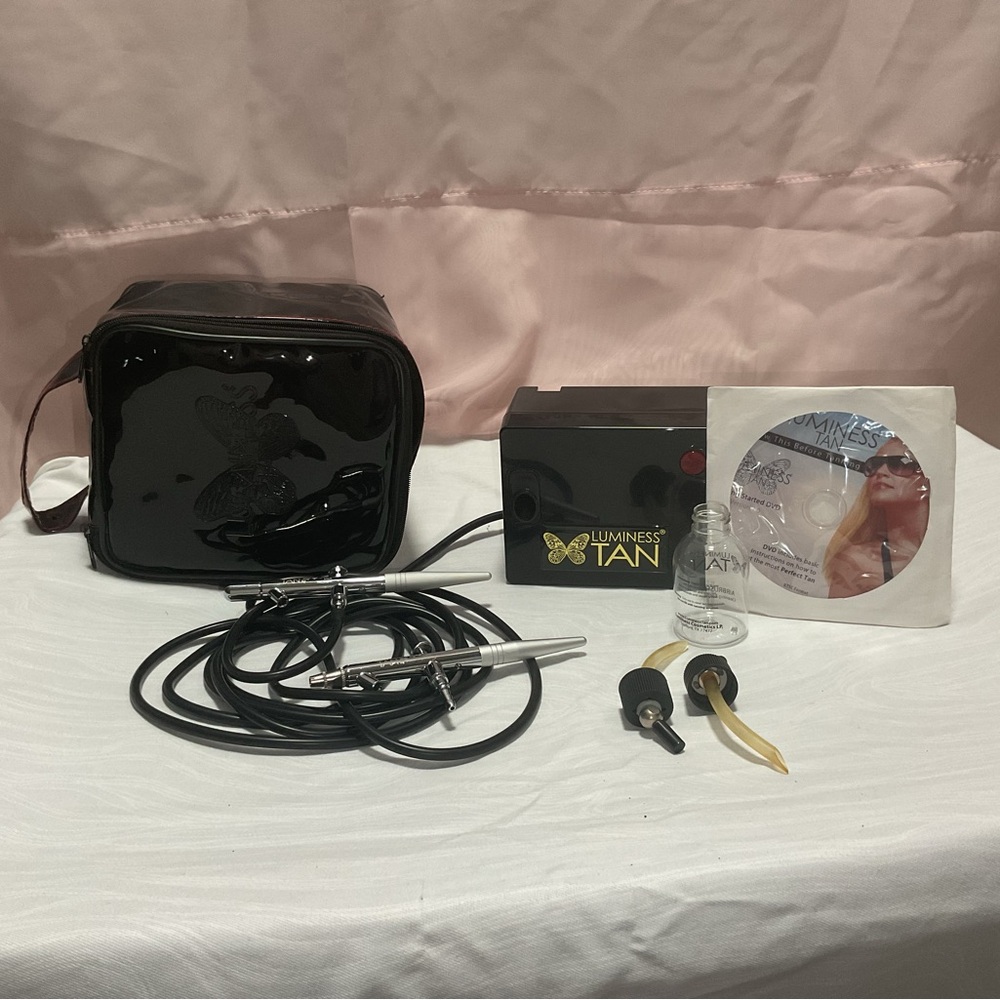 Luminess Tan Airbrush System with Accessories